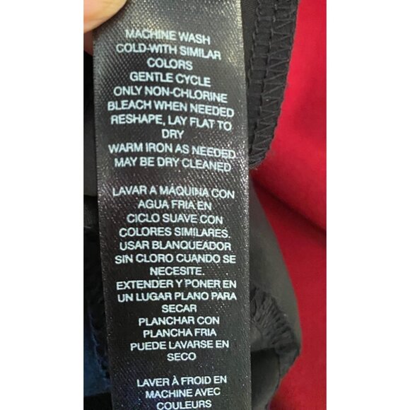 Chicos 1 So Slimming Red Straight-Leg Pants Small - Picture 5 of 9